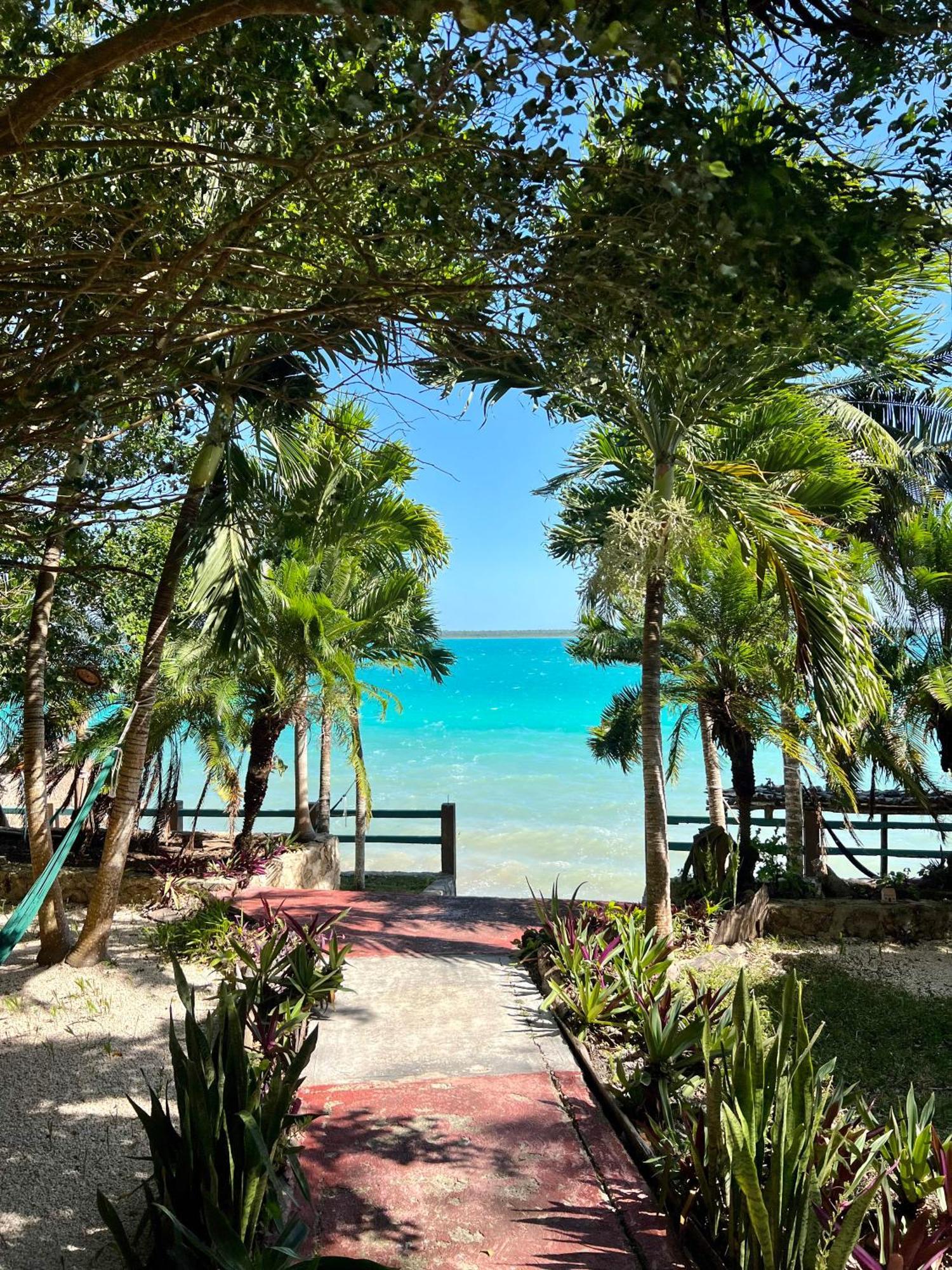 Villa Santuario Lake Front Oasis Bacalar Eksteriør billede