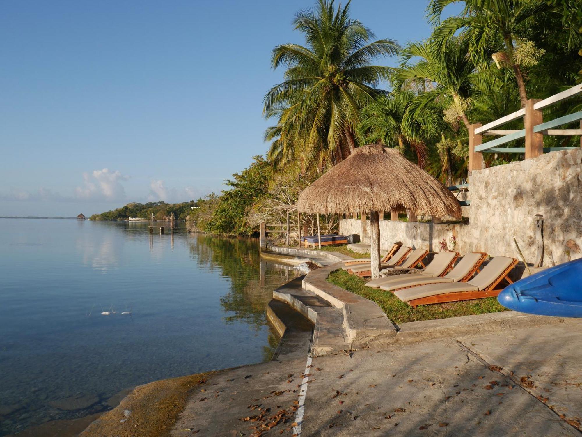 Villa Santuario Lake Front Oasis Bacalar Eksteriør billede