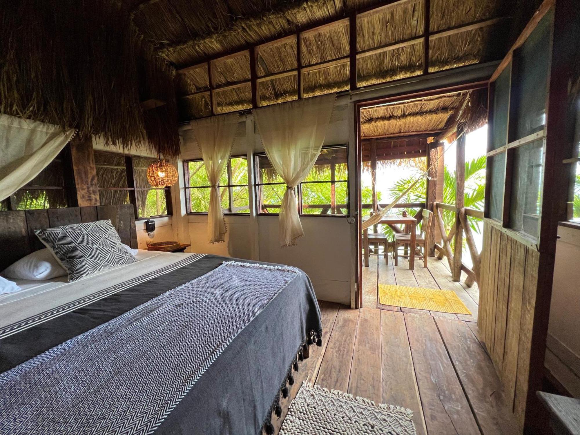 Villa Santuario Lake Front Oasis Bacalar Eksteriør billede
