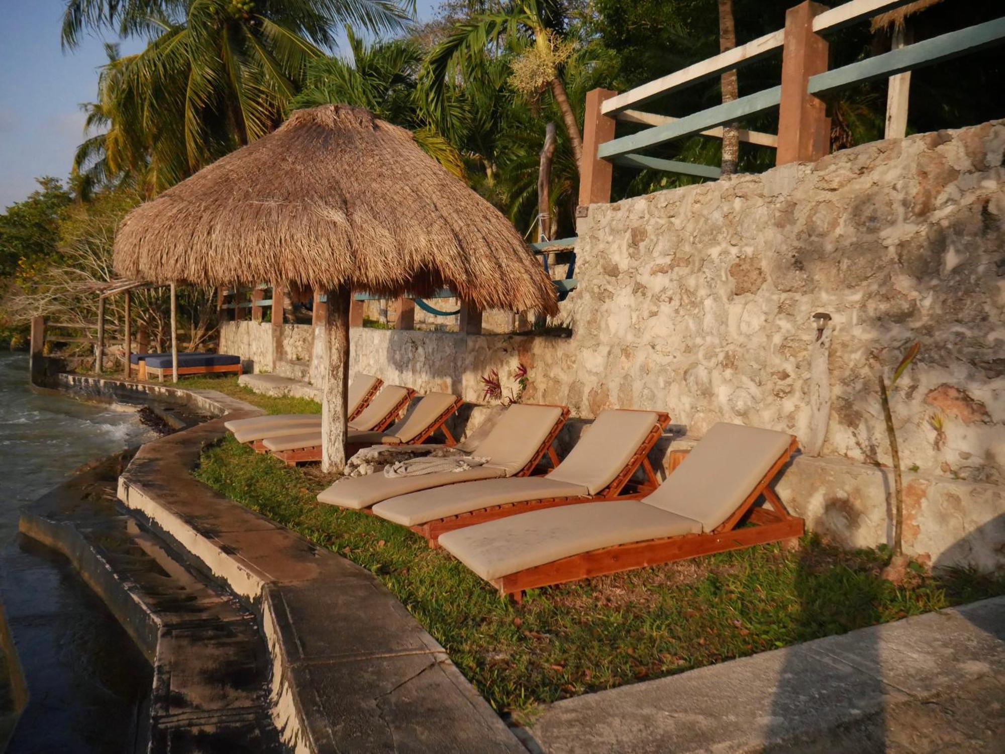 Villa Santuario Lake Front Oasis Bacalar Eksteriør billede